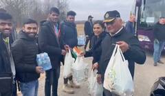 Poland ਬਾਰਡਰ 'ਤੇ ਕੇਂਦਰੀ ਮੰਤਰੀ ਵੀਕੇ ਸਿੰਘ ਕੀਤੀ ਭਾਰਤੀ ਵਿਦਿਆਰਥੀਆਂ ਨਾਲ ਮੁਲਾਕਾਤ