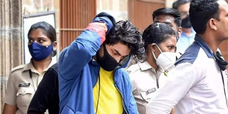 Aryan Khan Drug Case: No Evidence SRK's Son Was Part Of Conspiracy, Finds NCB’s SIT Aryan Khan Drug Case: মাদককাণ্ডে জড়িত নন শাহরুখ পুত্র আরিয়ান, দাবি এনসিবি গঠিত তদন্তকারী দলের