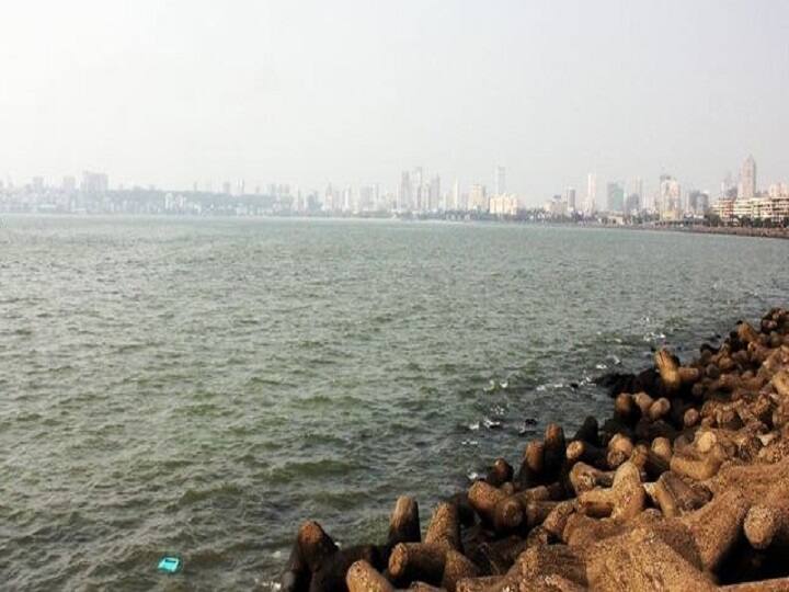 As sea levels rise, Mumbai will suffer huge economic losses, IPCC report IPCC Report 2022 : हवामान बदलाचा मोठा फटका मुंबईला बसणार, पाहा काय सांगितलंय IPCC च्या अहवालात