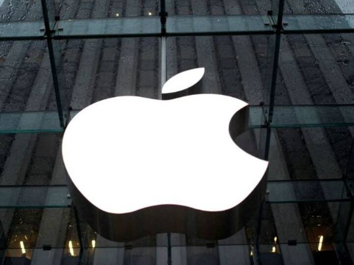 Ukraine Russia War Tech Apple announced halt in all product sales in Russia amid Ukraine Crisis यूक्रेन में जंग के बीच ऐप्पल ने रूस में रोकी सेल, App Store से हटाए ऐप्स, बंद की ये सेवा