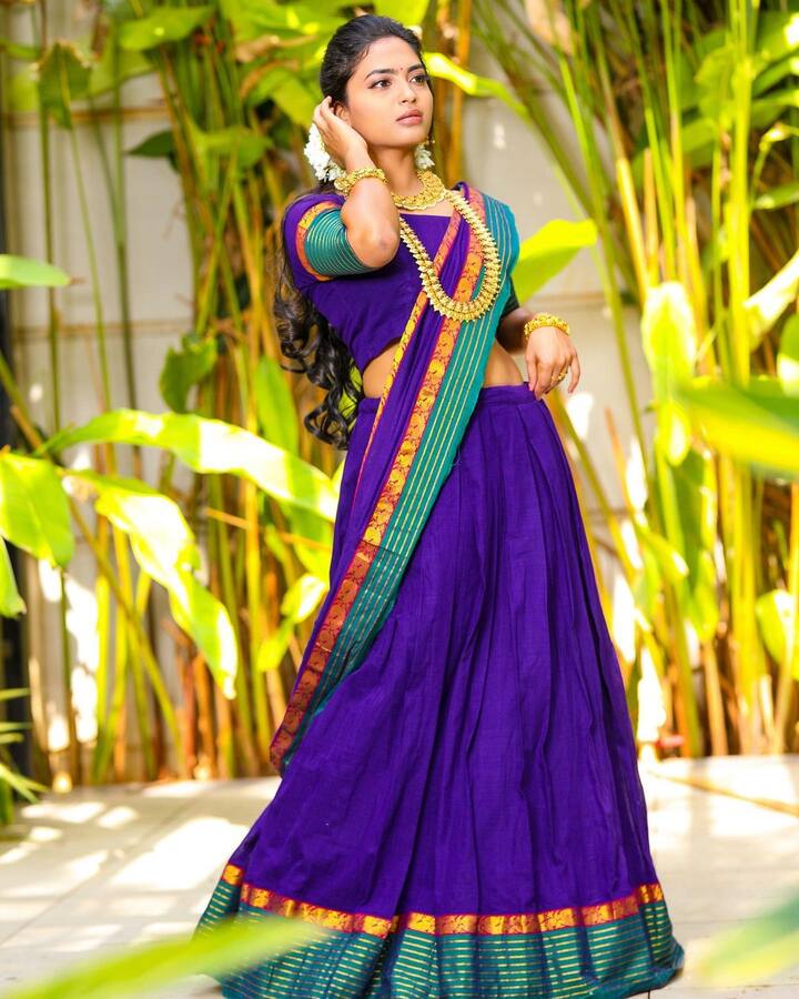 బిగ్ బాస్ లో టాప్ 5 వరకు చేరింది. తిరిగి వచ్చాక సినిమా అవకాశాలు, కమర్షయల్ యాడ్ అవకాశాలు అందుకుంది. -Image credit: Alekhya harika/Instagram