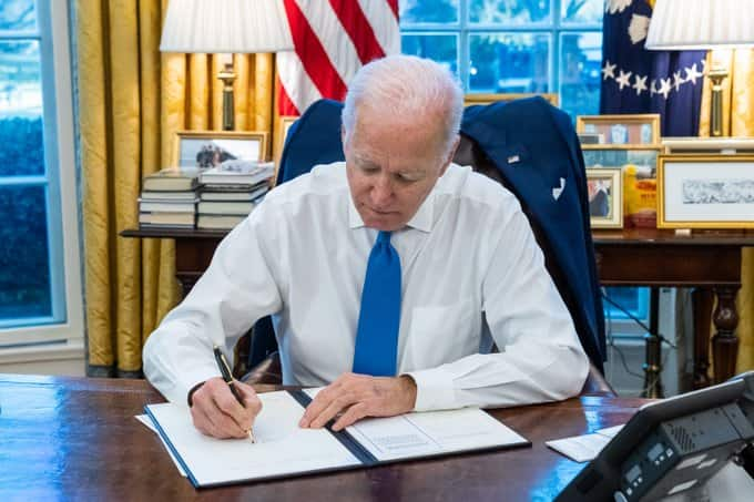 Russia Ukraine Crisis: Russia forces attacks on civilian area, Biden vows putin will pay Russia Ukraine Crisis: পুতিন ভুল ভেবেছিলেন, আমরা তৈরি, হুঁশিয়ারি বাইডেনের