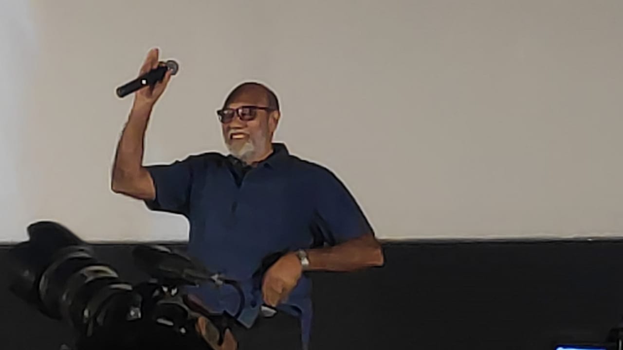 Sathyaraj Speech: சூர்யாவுக்கு பயமே இல்ல.. மேடையில் பட்டம் கொடுத்து புகழ்ந்து தள்ளிய சத்யராஜ்..!