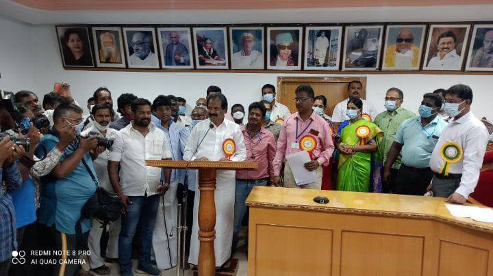 In Trichy Corporation 65 persons were elected as members of the council. திருச்சி மாநகராட்சியில் 65 பேர்கள் மாமன்ற உறுப்பினராக பதவி ஏற்றனர்.
