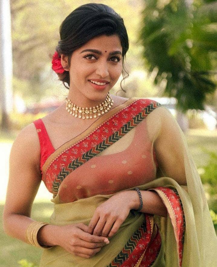 யார நான் பாத்தாலுமே உன்னைப் போலத்தெரியும்