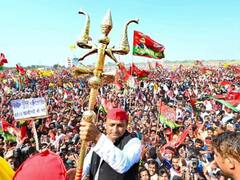 UP Election 2022: अखिलेश यादव का आरोप- बीजेपी ने बनारस में ममता बनर्जी को दिखाए काले झंडे, कहा- बुरी तरह यूपी हार रही भाजपा