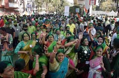 Municipal Election Result : রাজপুর সোনারপুর পুরসভার ৩৫টির মধ্যে ২৩টি ওয়ার্ডে এগিয়ে TMC| Bangla News