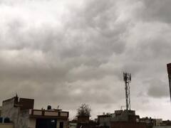 UP Weather Forecast: यूपी में कहीं आसमान साफ तो कहीं मंडराएंगे बादल, जानें- मौसम को लेकर क्या है ताजा अपडेट