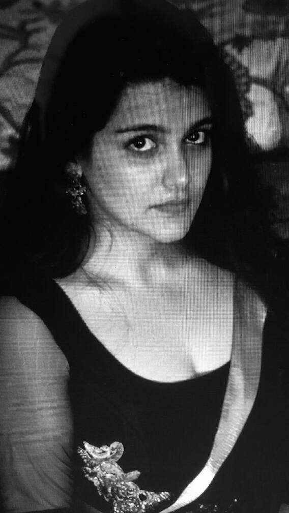 Shahid Kapoor की बहन सना कपूर की तस्वीरे