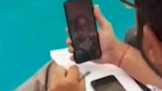 યુક્રેનમાં ફસાયેલા કચ્છના વિદ્યાર્થીઓના ઘરે પહોંચ્યું તંત્ર, મિશન ગંગા વિશે આપી માહિતી, જુઓ ગુજરાતી ન્યુઝ