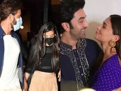 ऋतिक रोशन-सबा आजाद से लेकर रणबीर कपूर-आलिया भट्ट तक, इन सेलेब्स ने मोहब्बत को दिया बड़ा दर्जा, नहीं पड़ा पार्टनर की उम्र से फर्क !