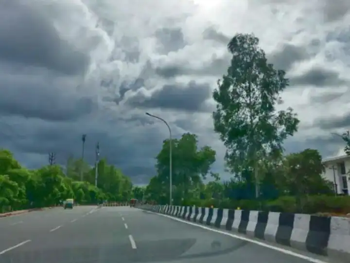 MP Weather Forecast: मध्य प्रदेश में फिर बदला मौसम का मिजाज, आज कई हिस्सों में हो सकती है बूंदाबांदी