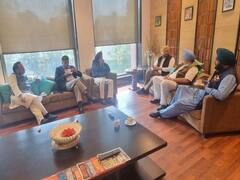 Russia Ukraine War: पंजाब कांग्रेस के सांसदों ने बुलाई अहम बैठक, कहा- यूक्रेन से छात्रों को लाना केंद्र सरकार की जिम्मेदारी