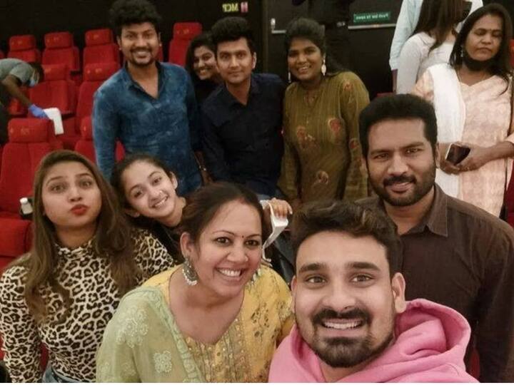 Aranthangi Nisha watched Valimai with iconic celebrities Movie is like Halwa Aranthangi Nisha on Valimai: 