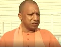 UP Assembly Elections 2022 :ఓటు హక్కు వినియోగించుకున్న CM Yogi Adityanath | 6th Phase