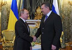 Viktor Yanukovych : உக்ரைன் அரசு கவிழ்ந்தால் இவர் அதிபராகலாம்.. ரஷ்ய ஆதரவு பெற்ற விக்டர் யானுகோவிச்.. யார் இவர்?