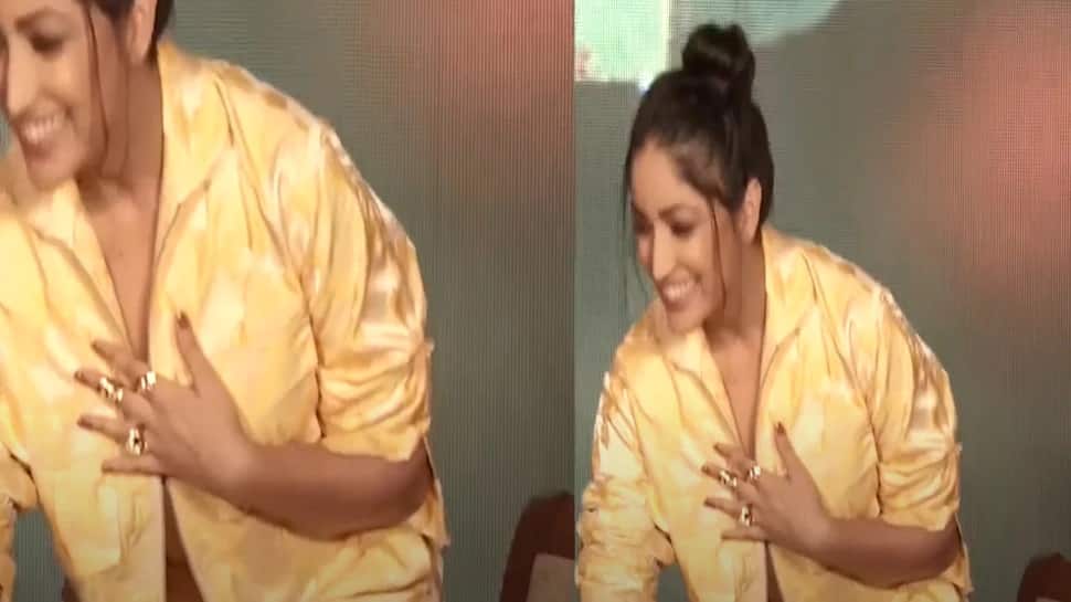 video viral : Actress yami gautam facing trouble during oops moment in event ફિલ્મની આ હૉટ એક્ટ્રેસ થઇ Oops Moment, વીડિયો થયો વાયરલ