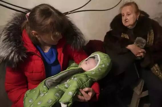 યૂક્રેન: જંગના શિકાર બનેલા લોકોની આ છે સ્થિતિ, જુઓ હૃદયદ્રાવક તસવીરો