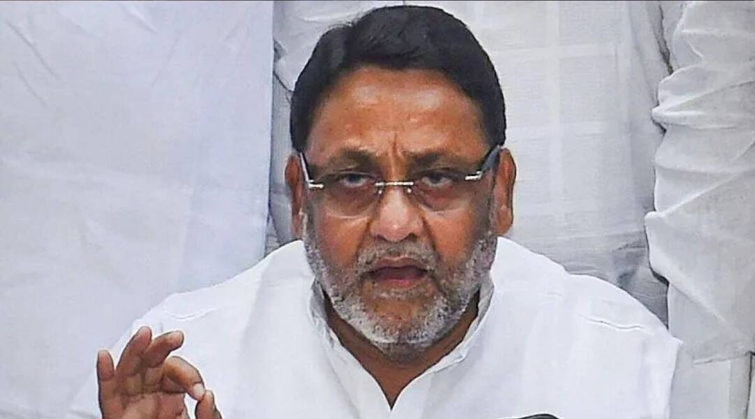 Nawab Malik : नवाब मलिकांसाठी कोठडी वाढवून मागितली, आणखी काही पुरावे सापडत असल्याचा ईडीचा दावा ED claimed that the custody of Nawab Malik had been extended marathi news Nawab Malik : नवाब मलिकांसाठी कोठडी वाढवून मागितली, आणखी काही पुरावे सापडत असल्याचा ईडीचा दावा