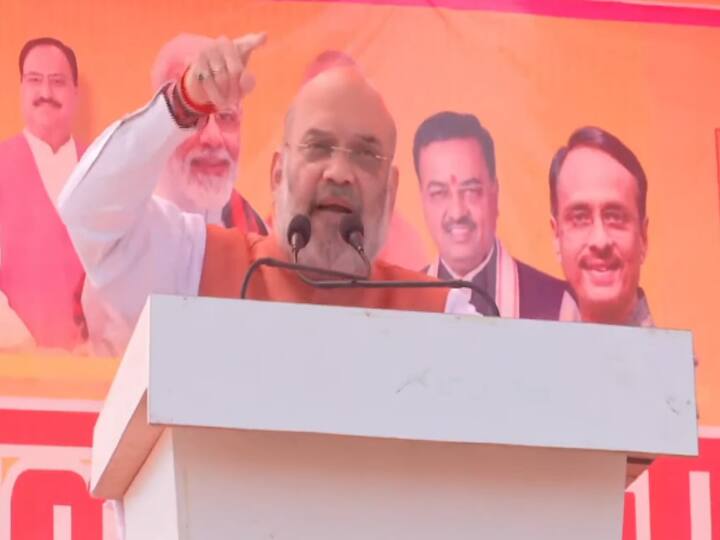 UP Elections 2022: Amit Shah rally in Mau, Attack on Akhilesh Yadav SP BSP Congress UP Chunav: मऊ में बोले अमित शाह- एक बार और भाजपा सरकार बनी तो दंगा करने की नहीं होगी किसी की हिम्मत