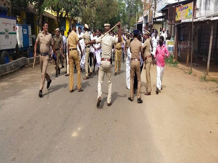 ஆழ்வார்குறிச்சி பேரூராட்சியில் தி.மு.க வேட்பாளர்கள் வெளியேற்றம் -  போலீஸ் தடியடி