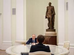 यूक्रेन पर हमले के बाद पहली बार हुई पुतिन और मैक्रों की बातचीत, मैक्रों ने कहा- रूस ने हमला रोकने से किया इनकार