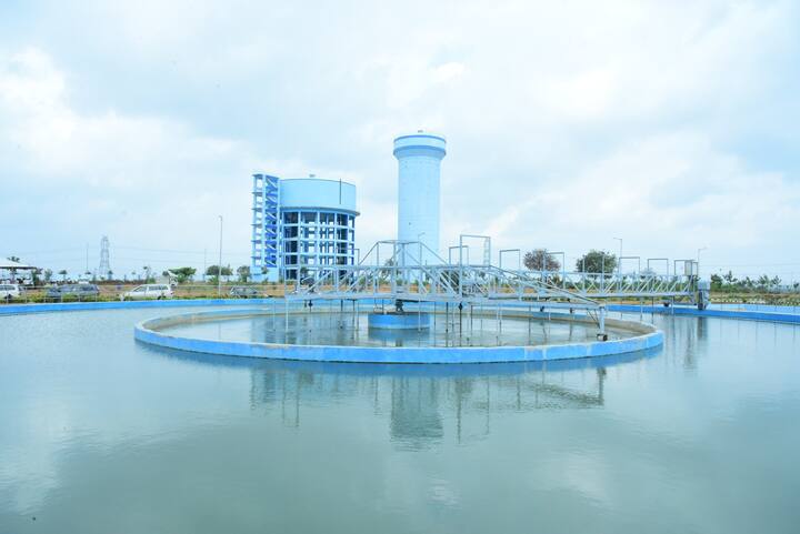 మల్లన్న సాగర్ ప్రాజెక్టు అందాలు. ఈ ఫొటోలను ఐఏఎస్ స్మితా సబర్వాల్ తన ట్విట్టర్లో పోస్టు చేశారు.