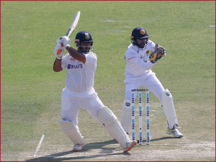 India vs Sri Lanka 1st Test Day 1 rishabh pant 96 virat kohli 45 hanuma vihari 58 Lasith Embuldeniya took 2 wickets india score 357-6 IND vs SL 1st Test: भारत के नाम रहा पहला दिन, शतक से चूके ऋषभ पंत; स्कोर 357-6