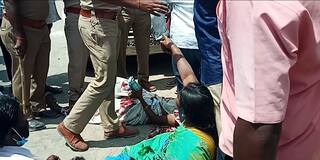 தருமபுரியிலும் கூட்டணி தர்மத்தை மீறிய திமுக...! - அரசுப்பேருந்தில் கல்லை எறிந்து சினம் காட்டிய சிறுத்தைகள்