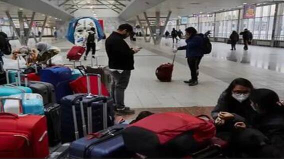 Ukraine Crisis: হাঙ্গেরিতে আটকে সিঙ্গুরের রাজলক্ষ্মী চক্রবর্তী । Bangla News