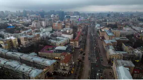 Ukraine Crisis: পারমাণবিক প্লান্টের হামলায় কোনও রেডিয়েশনের ঘটনা ঘটেনি, জানাল ইউক্রেনের বিদেশ মন্ত্রক । Bangla News