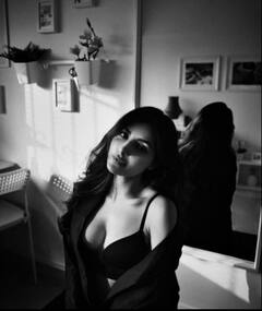 ਕੈਮਰੇ ਸਾਹਮਣੇ ਬੋਲਡ ਹੋਈ ਮਿਰਜ਼ਾਪੁਰ ਦੀ ਡਿੰਪੀ ਪੰਡਿਤ, ਕਰਵਾਇਆ ਅਜਿਹਾ ਫੋਟੋਸ਼ੂਟ