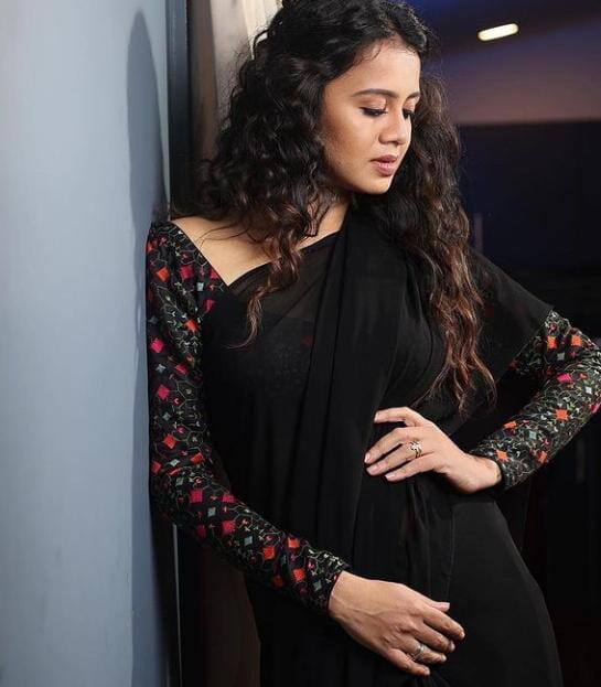 மயக்கும் தவுசண்ட் வாட்சு பவரு