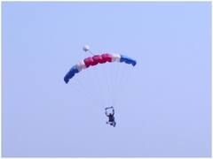 Ujjain: उज्जैन में लेना चाहते हैं स्काई डाइविंग का आनंद तो ये खबर आपके लिए है