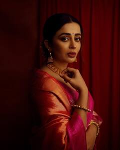 साउथ एक्ट्रेस विदिशा श्रीवास्तव जूनियर एनटीआर के साथ जनता गैराज में आई थीं नजर, अब बनने जा रहीं भाबीजी घर पर हैं की अनीता भाभी