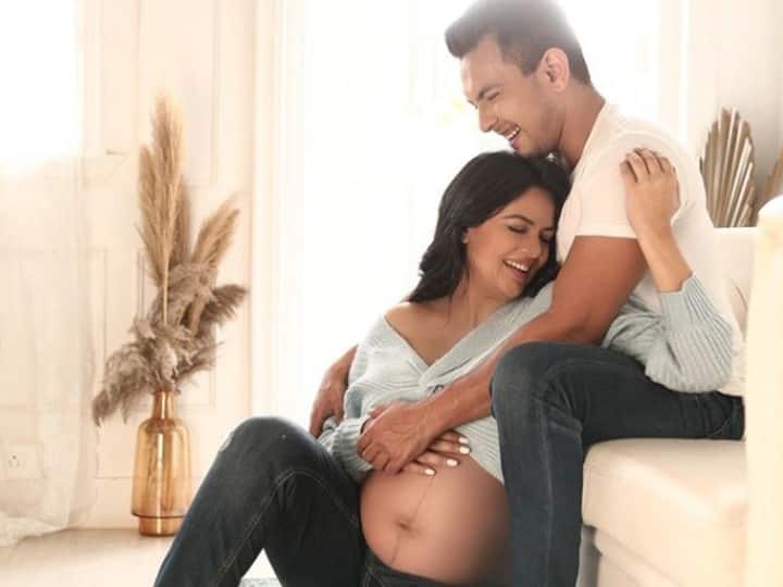 Aditya Narayan, Wife Shweta Agarwal Welcome Baby Girl Aditya Narayan, Wife Shweta Agarwal Welcome Baby Girl