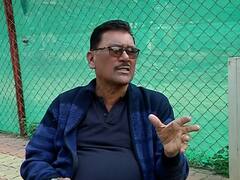 Jhund : 'झुंड'चे खरे हिरो विजय बोरसे...झोपडपट्टीतील मुलांना सोबत घेत बनवलं फुटबॉलचं नवं विश्व