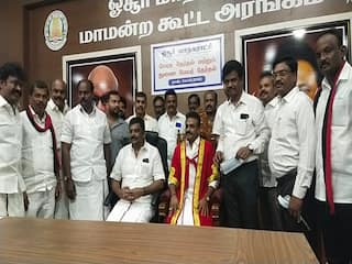 ஒசூர் மாநகராட்சி முதல் மேயர் மற்றும் துணை மேயர் பதவிகளை திமுக கைப்பற்றியது