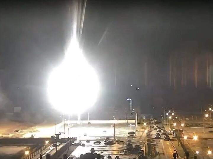 Ukraine Russia War: Fire breaks out at Europes largest nuclear power plant Zaporizhzhia Ukraine Russia War: అతిపెద్ద న్యూక్లియర్ పవర్ ప్లాంట్‌పై రష్యా బాంబు దాడులు - వీడియో వైరల్