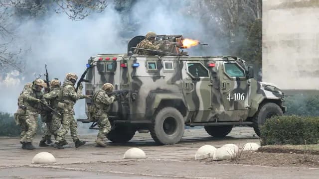 Russia Ukraine War Indian Students stuck in Conflict zone seek help Govt no food life threat no food medicine Russia Ukraine War: ਰੂਸੀ ਬੰਬਾਰੀ ਦੌਰਾਨ ਯੂਕਰੇਨ ਵਿੱਚ ਫਸੇ ਭਾਰਤੀ ਵਿਦਿਆਰਥੀ ਪਰੇਸ਼ਾਨ, ਭੋਜਨ ਅਤੇ ਦਵਾਈਆਂ ਦੀ ਕਮੀ