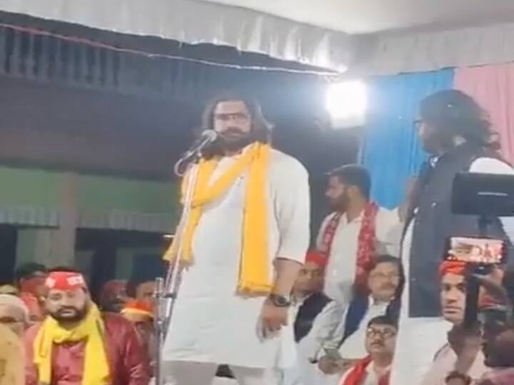 ‘अधिकारियों का हिसाब-किताब करूंगा’ वाले बयान पर फंसे मुख्तार अंसारी के बेटे अब्बास, मऊ पुलिस ने दर्ज किया केस FIR Against Mukhtar Ansari Son Abbas Ansari For His Controversial Hisab Kitab Remark On Goverment Officials ‘अधिकारियों का हिसाब-किताब करूंगा’ वाले बयान पर फंसे मुख्तार अंसारी के बेटे अब्बास, मऊ पुलिस ने दर्ज किया केस