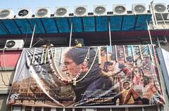 Jhund Film Release: মুক্তি পেল ‘ঝুন্ড’, অমিতাভের অভিনয় নিয়ে উচ্ছ্বসিত অনুরাগীরা