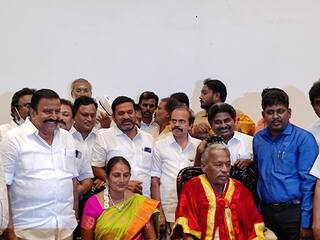 DMK flagged off at AIADMK fort DMK wins in Corporation and 6 Municipalities. சேலம் : அதிமுக கோட்டையில் கொடியேற்றிய திமுக மாநகராட்சி மற்றும் 6 நகராட்சிகளில் திமுக வெற்றி.