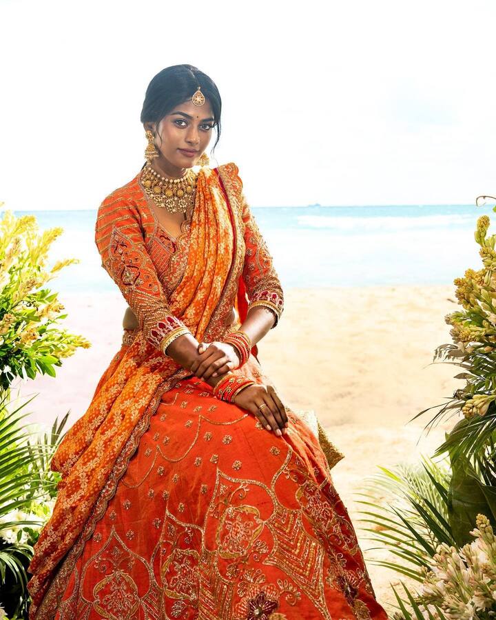 செம்பருத்தி பூவப்போல ஸ்நேகமான வாய்மொழி