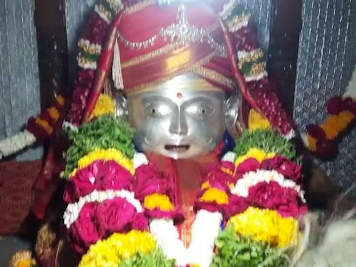 यावेळी अनुचित प्रकार घडू नये म्हणून तगडा पोलिस बंदोबस्त सुद्धा तैनात करण्यात आला होता.