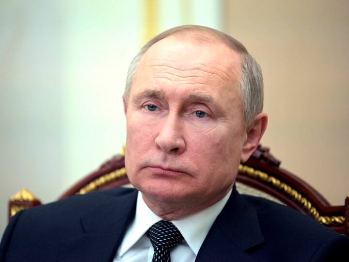 Russia-Ukraine News: Vladimir Putin warns Ukrainian statehood in jeopardy, likens West's sanctions  to 'declaring war' Russian Prez Putin Casts Ukraine’s Statehood In Jeopardy, Likens West’s Sanctions To ‘Declaring War’