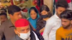 UP 7th Phase Election: अब Akhilesh Yadav भी पहुंचे मंदिर-मंदिर, बाबा भैरो मंदिर में किया दर्शन
