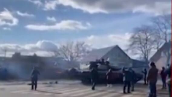 સમાચાર શતક: યુદ્ધમાં ફસાયેલા લોકોએન બહાર કાઢવા માટે રશિયાની જાહેરાત કરી, જુઓ ગુજરાતી ન્યુઝ