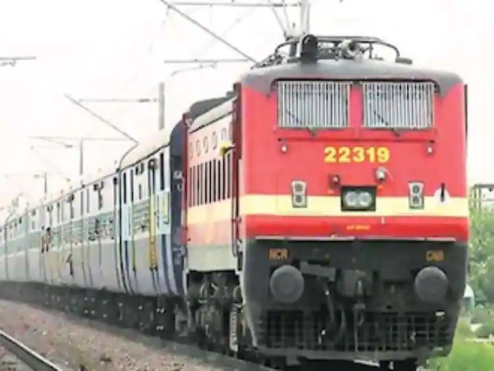Train Alert: यात्रियों की सुविधा के लिए इस रूट पर चलाई जा रही सिंगल ट्रिप स्पेशल ट्रेनें, यहां जानें पूरा शेड्यूल Train Alert Jabalpur Single trip special trains run for convenience of passengers, know schedule here ANN Train Alert: यात्रियों की सुविधा के लिए इस रूट पर चलाई जा रही सिंगल ट्रिप स्पेशल ट्रेनें, यहां जानें पूरा शेड्यूल