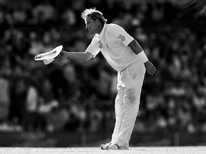 Indian cricketer Virat Kohli tributes for legendary spinner Shane Warne Shane Warne Passes Away: चेंडू वळवणारा सर्वात मोठा कलाकार गमावला, शेन वॉर्नच्या निधनावर विराट कोहलीसह भारतीय खेळाडूंकडून शोक व्यक्त